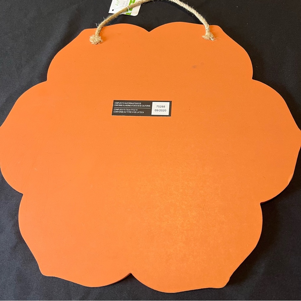 Vibrant Orange Floral Wall Art featuring the letter O - Picture 5 of 5